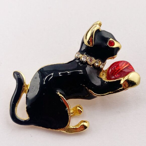 VINTAGE Black red enamel, clear rhinestone, and gold tone metal cat brooch pin - Picture 3 of 6
